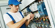 Building Contractors