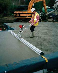 Concrete Screed