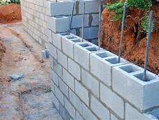 Concrete Wall Contractors