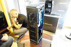 Cooling Showcases