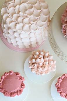 Edible Cake Decoration
