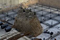 Grave Construction
