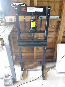 Hydraulic Plastering Press