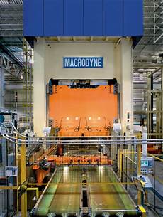Hydraulic Presses Private Ship Construction