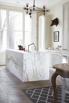 Marble Decorations