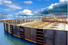 Modern Steel Constructions