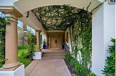 Panoramic Fireplace Casings