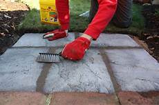 Paving Gap Filler