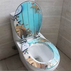 Plastic Toilet Seats