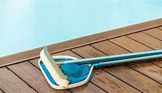 Pool Brushes