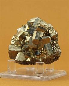 Shiny Gold Mineral Plaster