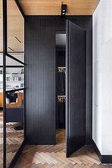 Sliding Doors