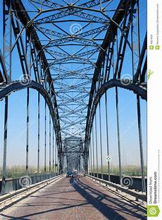 Superstructure Construction