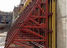 Telescopic Prop Systems
